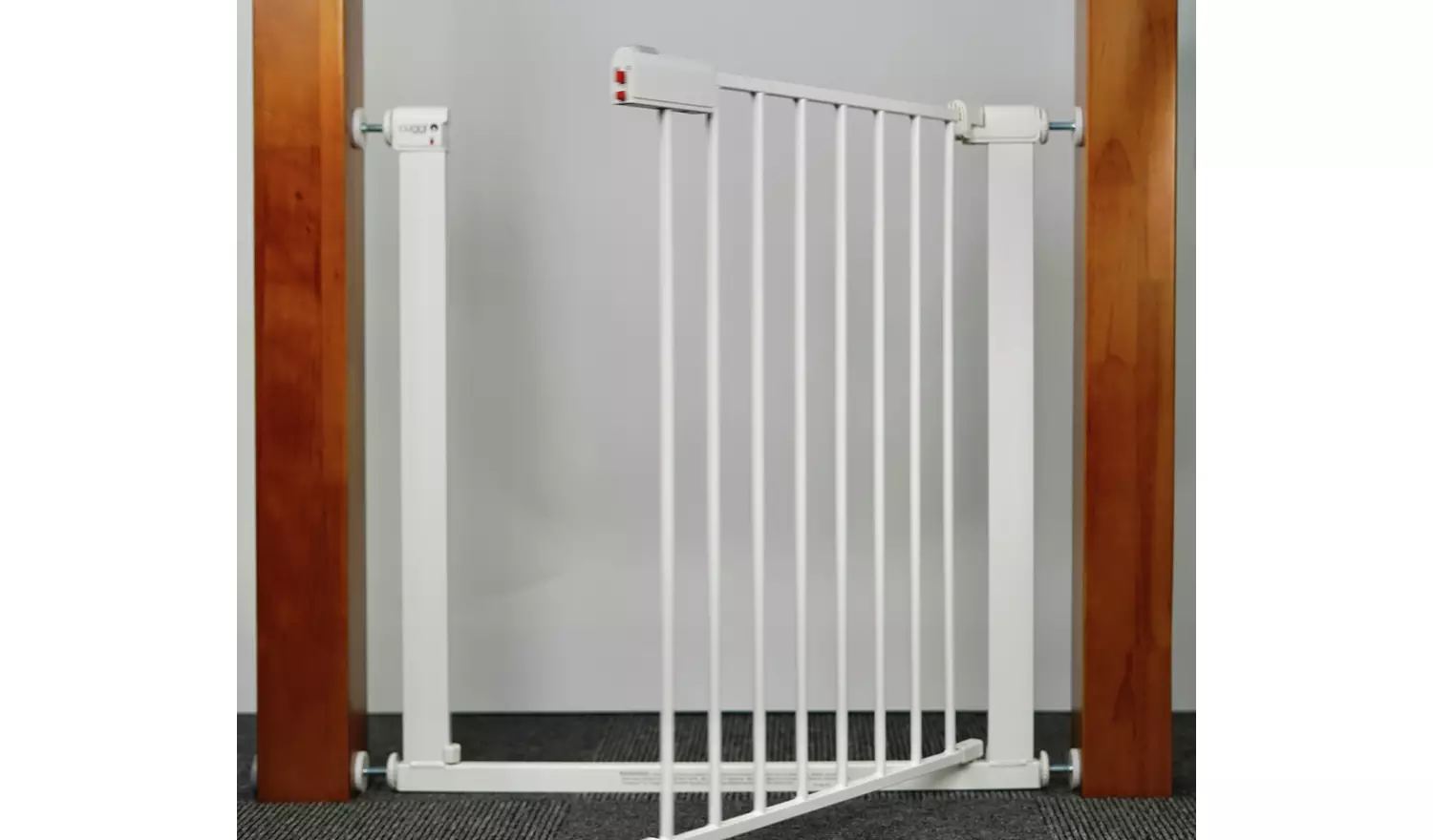 Cuggl Pressure Fit Safety Gate White