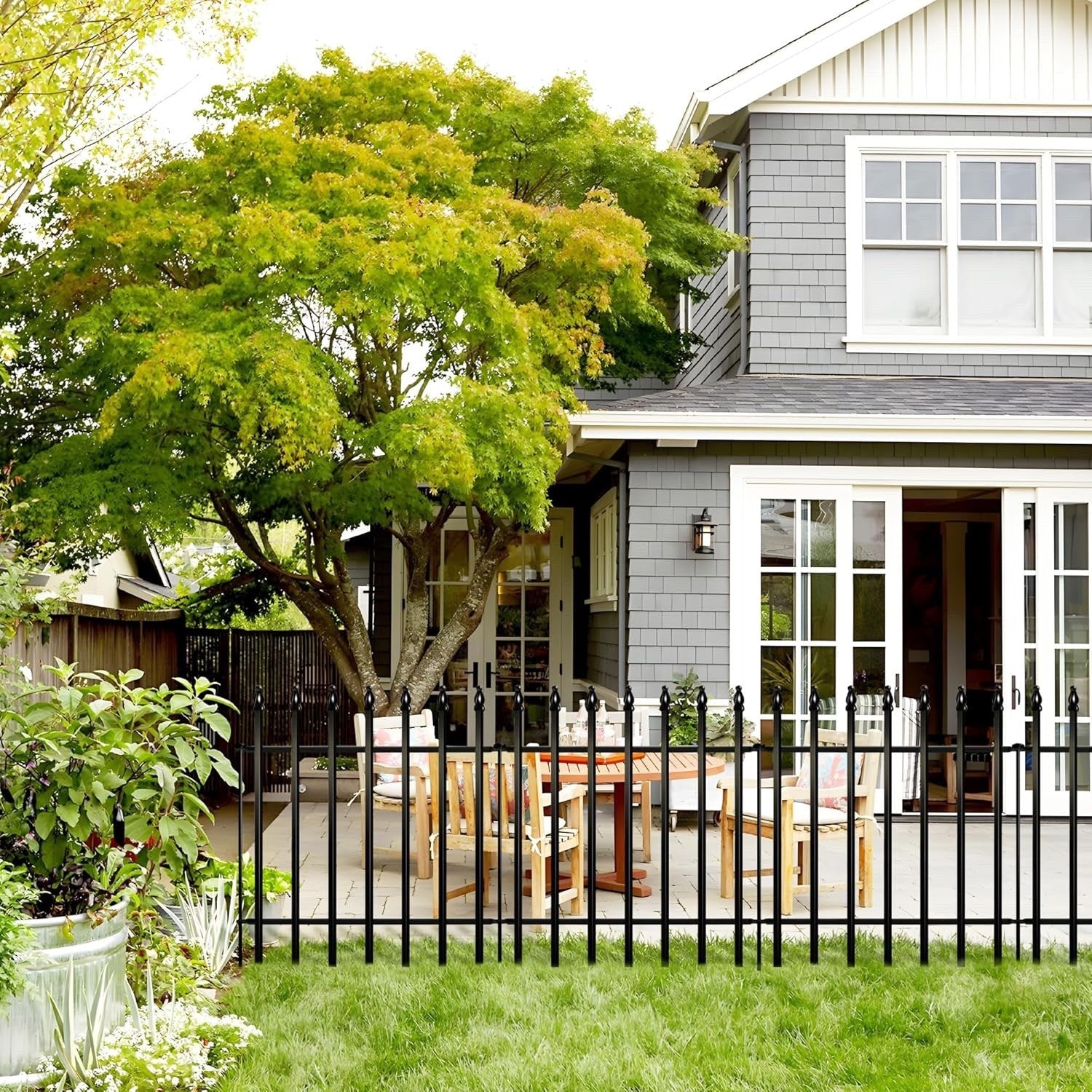 3m Decorative Metal Garden Fence 5 Pack Pet Barrier Border 81cm High