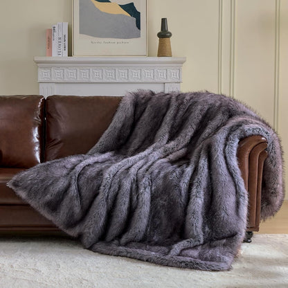 Faux Fur Throw Blanket Thick Warm Reversible Fluffy Grey Bed Sofa 230 x 270cm