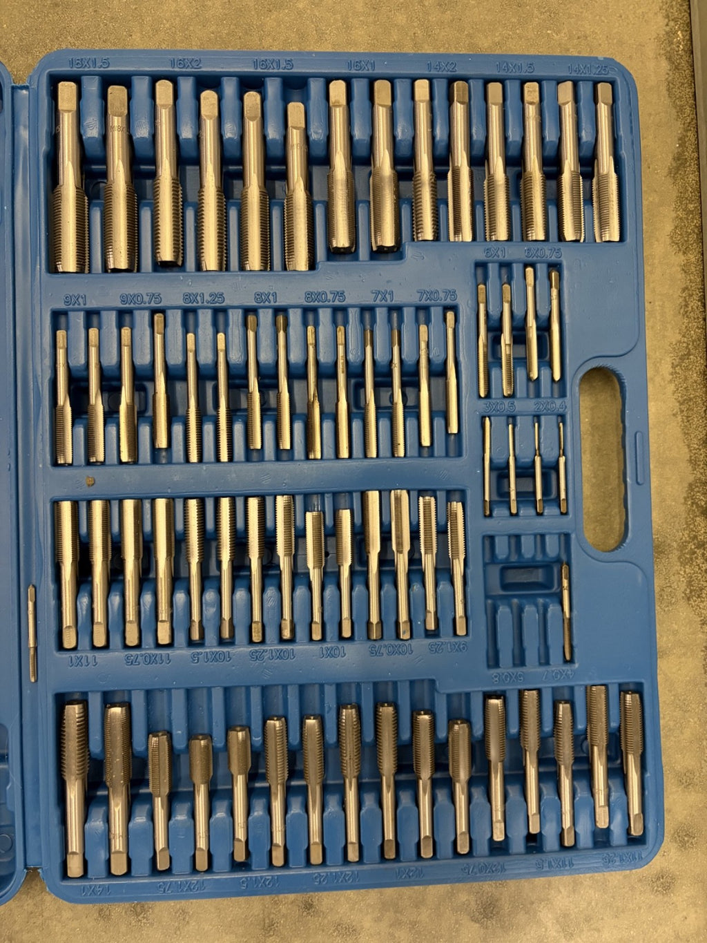 107pc Metric Tap and Die Set HSS Thread Repair Kit with Wrench Case