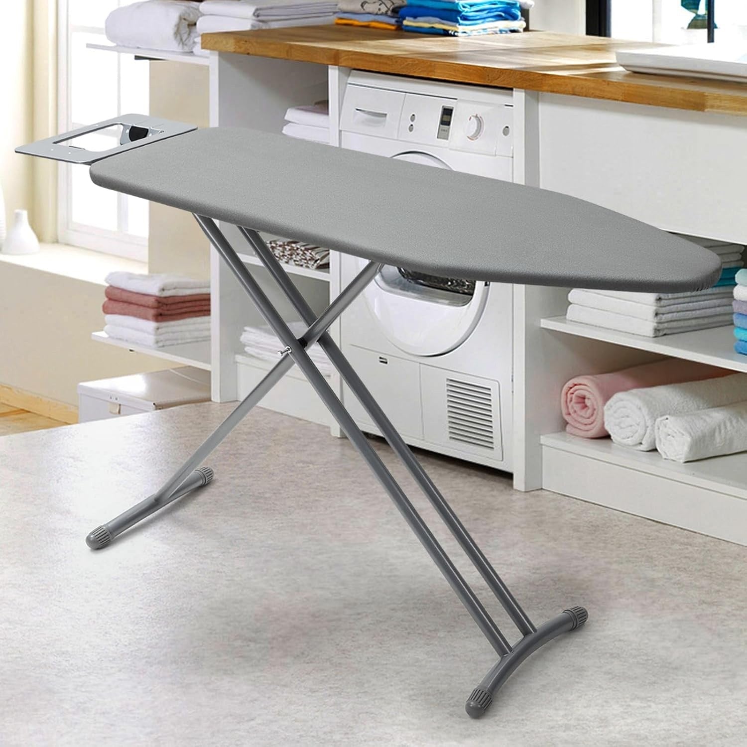 Foldable Ironing Board 131x33cm Adjustable Height Non Slip Legs Iron Rest
