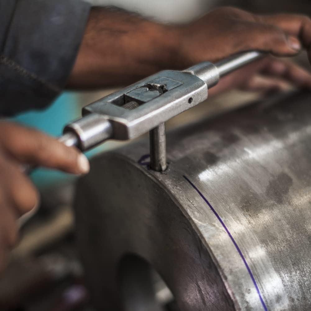 107 Pcs HSS Tap & Die Set Metric Thread Repair Kit with Wrench & Case