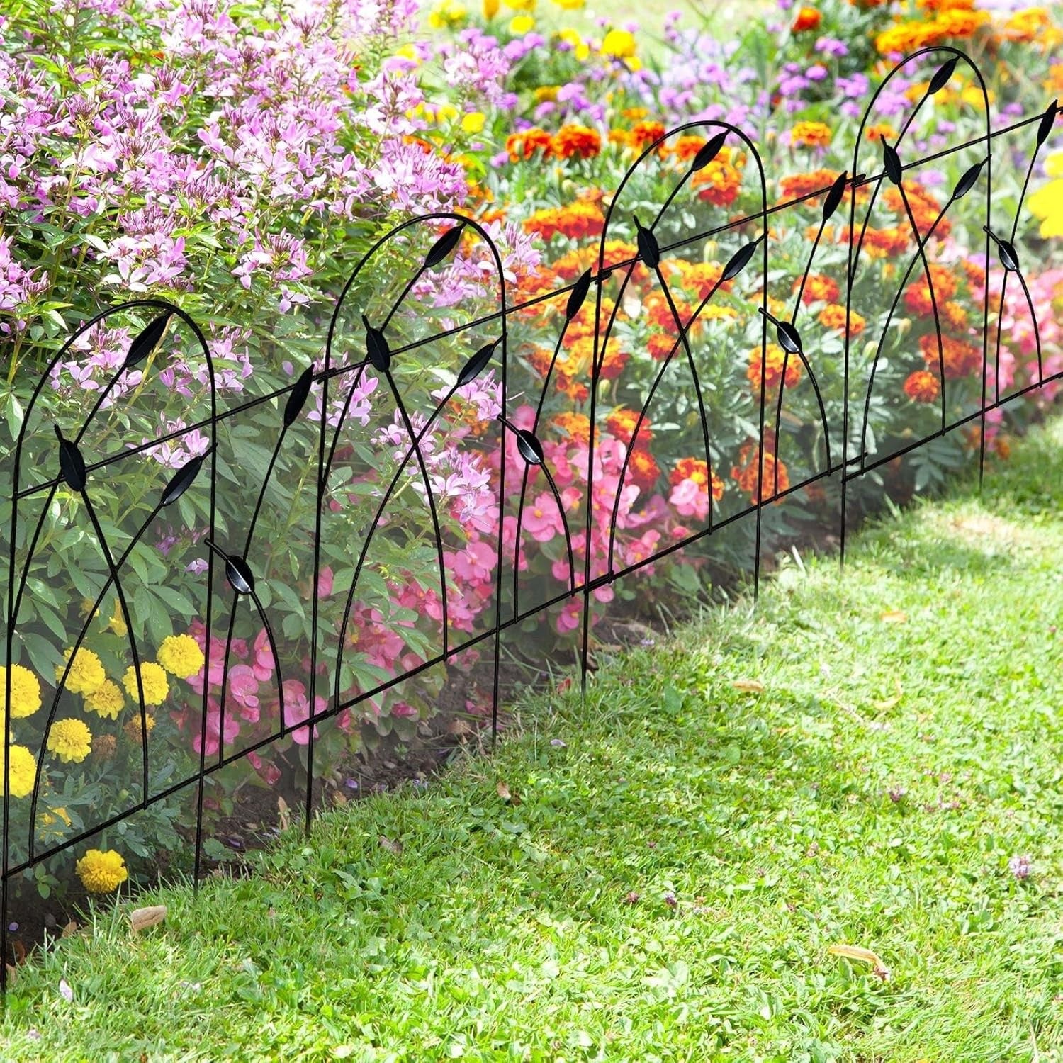 10 Panel Metal Garden Fence 82x50cm No Dig Rustproof Wrought Iron Border