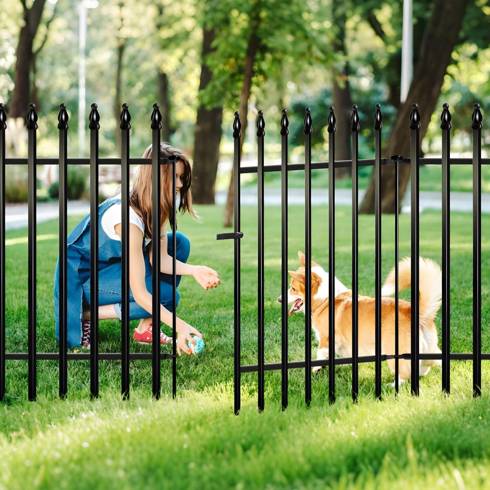 ARIFARO 3m Decorative Metal Garden Fence 4 Panels & Gate Pet Barrier 81cm High