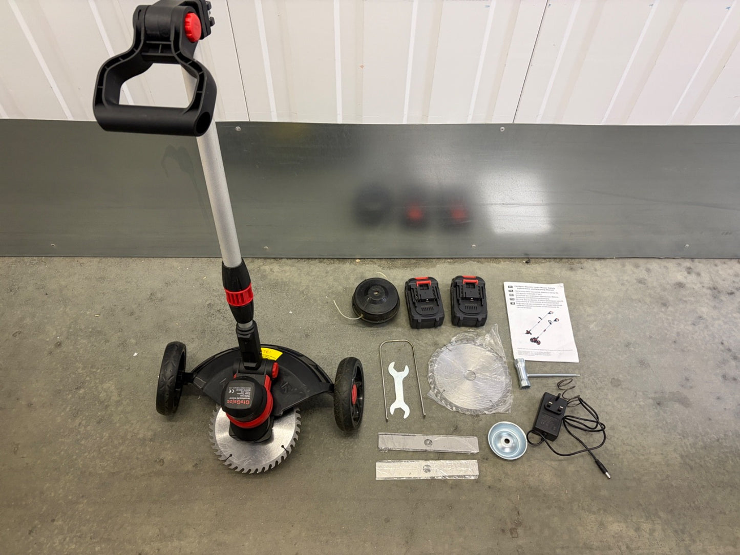 Cordless Grass Trimmer Wire Cutter Metal Blades Garden Tool