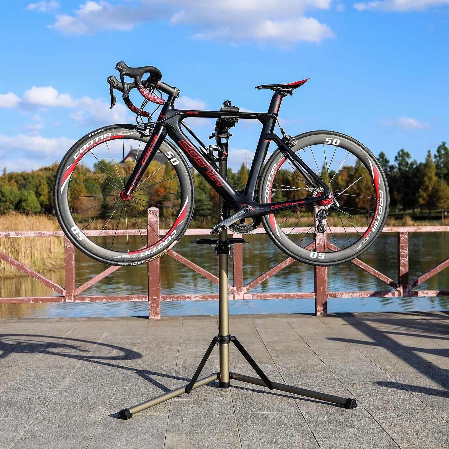 Bike Repair Work Stand Adjustable 360 Clamp Foldable Aluminium 40kg Champagne