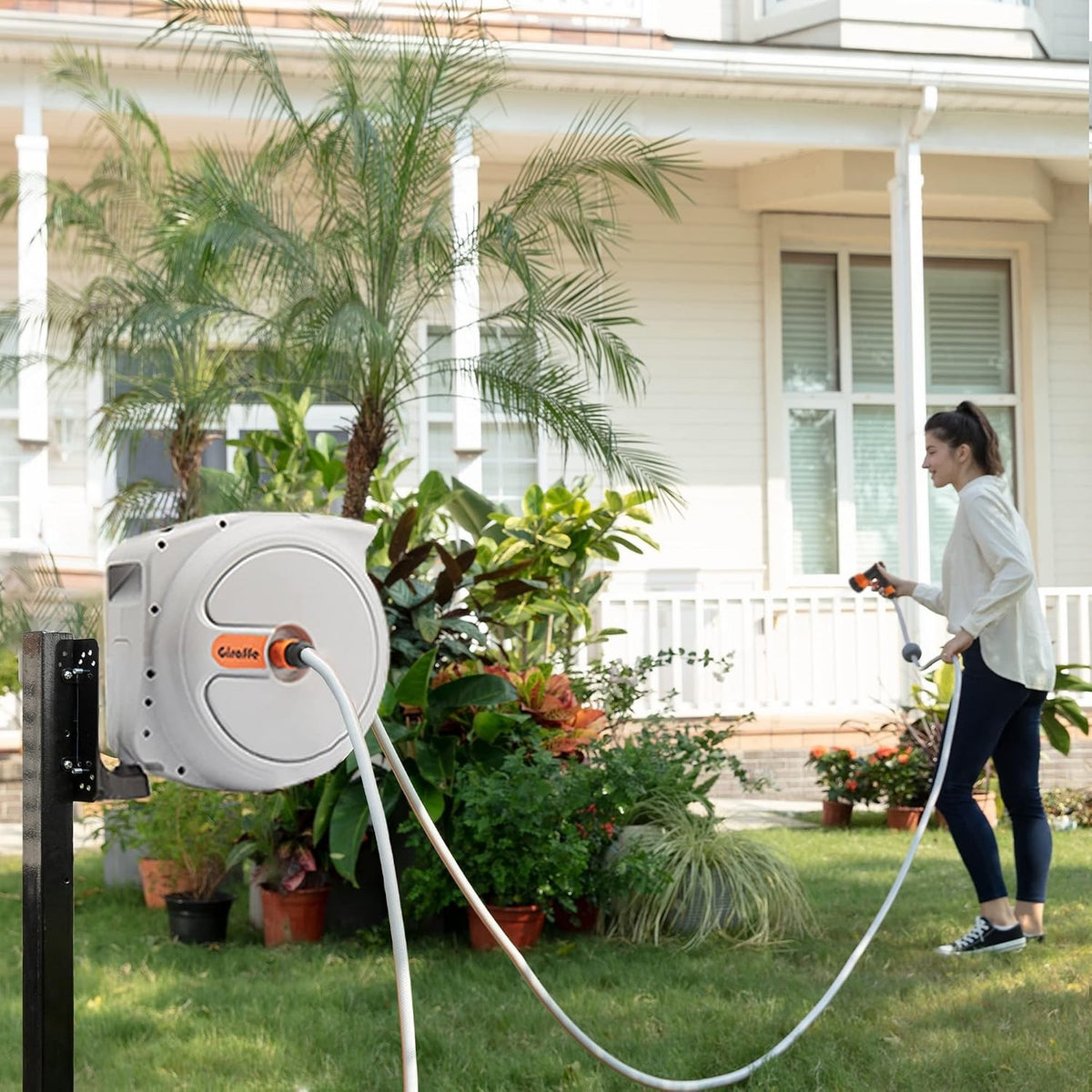 Retractable Garden Hose Reel 20m Wall Mounted Automatic Rewind 180° Swivel Spray